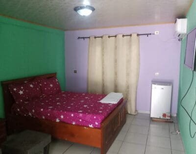 Kings and Queen lodges Eze1 in Isokolo, Limbe – Room 01