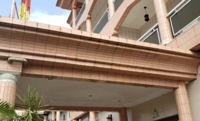Hôtel Vallée des Rois Douala | Standard Room 03