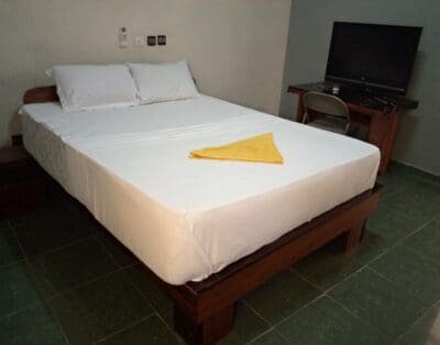 SURE TO SURE Guest House Limbe – Room 123
