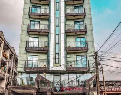 La Folie Douce, Bonamoussadi Douala | Standard Apartment 102