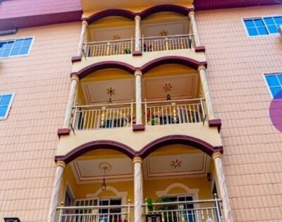 Continental Cozy Guesthouse Yaoundé | Orchard Studio