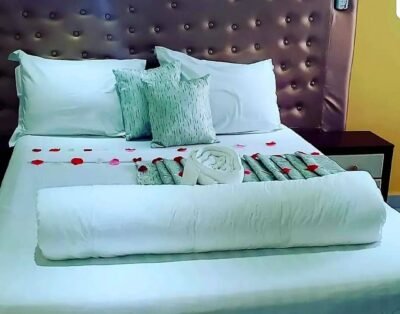 Omnisport Hotel Limbe | VIP Room 209