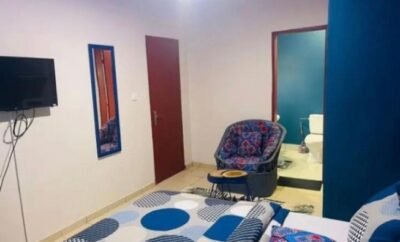 Kevin Houses & Partners, Yaoundé | Room  Belle Mere