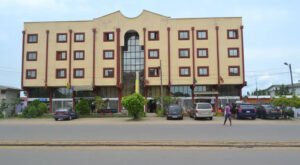 Denver Plaza Hotel Douala | Standard Double Room 008