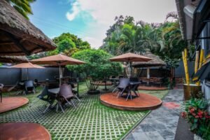 Palm Gardens & Guest House, Kampala Uganda | Deluxe Room 04