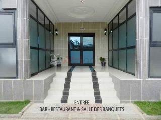 Fanou Hotel Douala Cameroon | Junior Suite 004