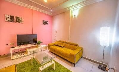 Lebigjohnny Residence Douala, Cameroon | Studio 01