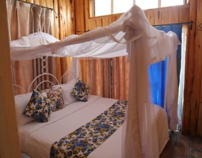 Lemon Valley Farm, Elmenteita Kenya | Charlock Cabin Half Board 3pax (31)