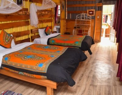 Lemon Valley Farm, Elmenteita Kenya | Yellow Cabin Half Board 6pax (29)