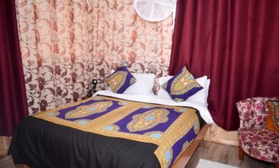 Lemon Valley Farm, Elmenteita Kenya | Yellow Cabin Half Board 3 pax (26)