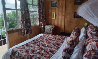 Lemon Valley Farm, Elmenteita Kenya | Crimson Cabin Twin Room Bed & Breakfast 2pax (13)