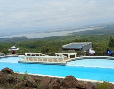 Lemon Valley Farm, Elmenteita, Kenya | Twin Room Primrose Cabin Full Board 1pax (06)