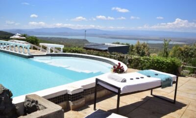 Mambo Game View, Nakuru Kenya | Cabin Bedroom With View & Shared Bathroom (01)