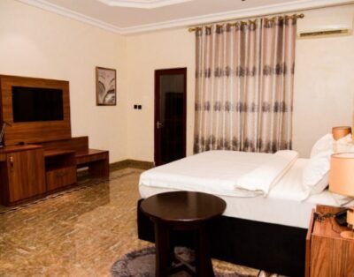 Pave Hotel & Suites, Abuja Nigeria | Deluxe Suite 01