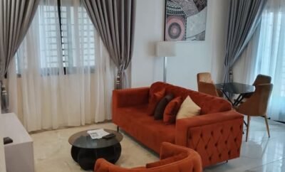 𝐋𝐞𝐬 𝐌𝐞𝐮𝐛𝐥𝐞𝐬 𝐂𝐡𝐢𝐜𝐬, Douala Cameroon | Logpom American Studio