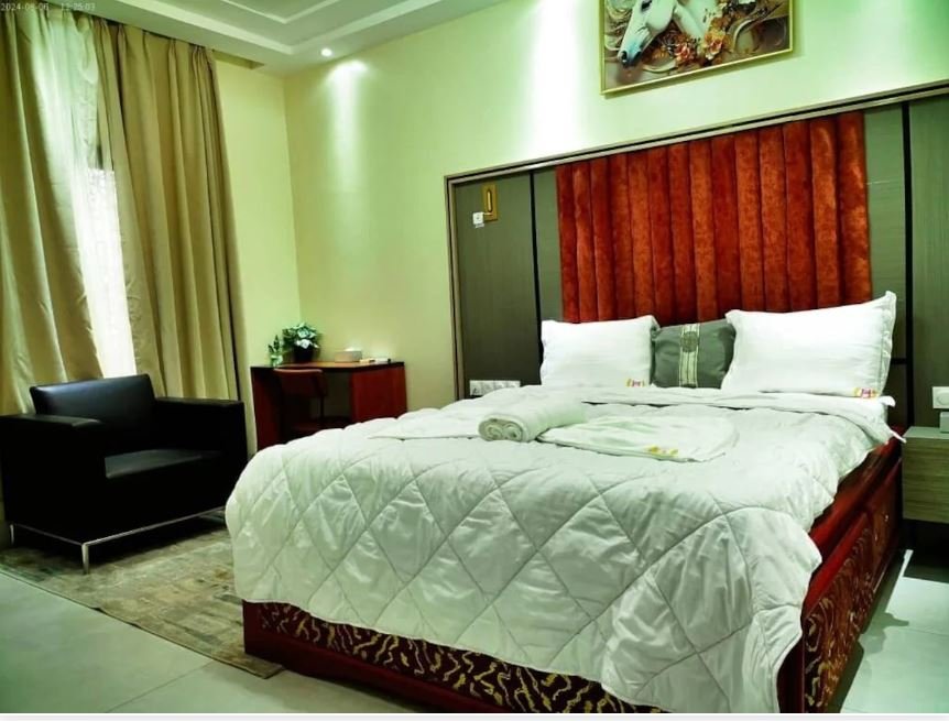 Hôtel Santa Bella Douala, Cameroon | Deluxe Room (4units)
