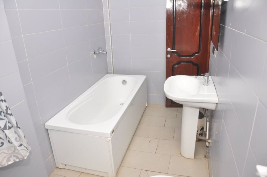 Hôtel Santa Belle Yaoundé, Cameroon | Gold Room (5units)