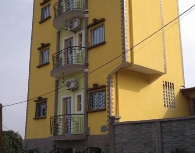 𝐂𝐨𝐜𝐨𝐨𝐧𝐢𝐧𝐠 & 𝐋𝐮𝐱𝐮𝐫𝐲 Apartments Yaoundé, Cameroon | Apartment (4units)