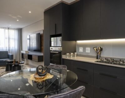 Lux Leisure Apartment Hotel Sandton, Johannesburg | 2Bdrm Apartment, Bath&shower (4units)