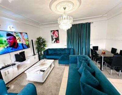 Laure luxury GuestHouse Douala | Three Bedroom Apartment