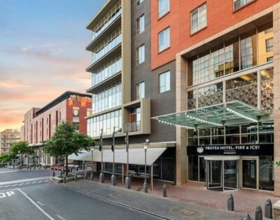 Guest Room,1 King Bed (66units) | Protea Hotel Fire & Ice by Marriott, Johannesburg Melrose