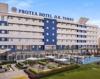 Guest Room, 1 King Bed (69units) | Protea Hotel by Marriott O.R. Tambo Airport